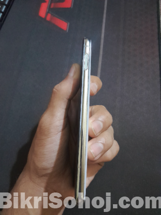 Samsung s10e